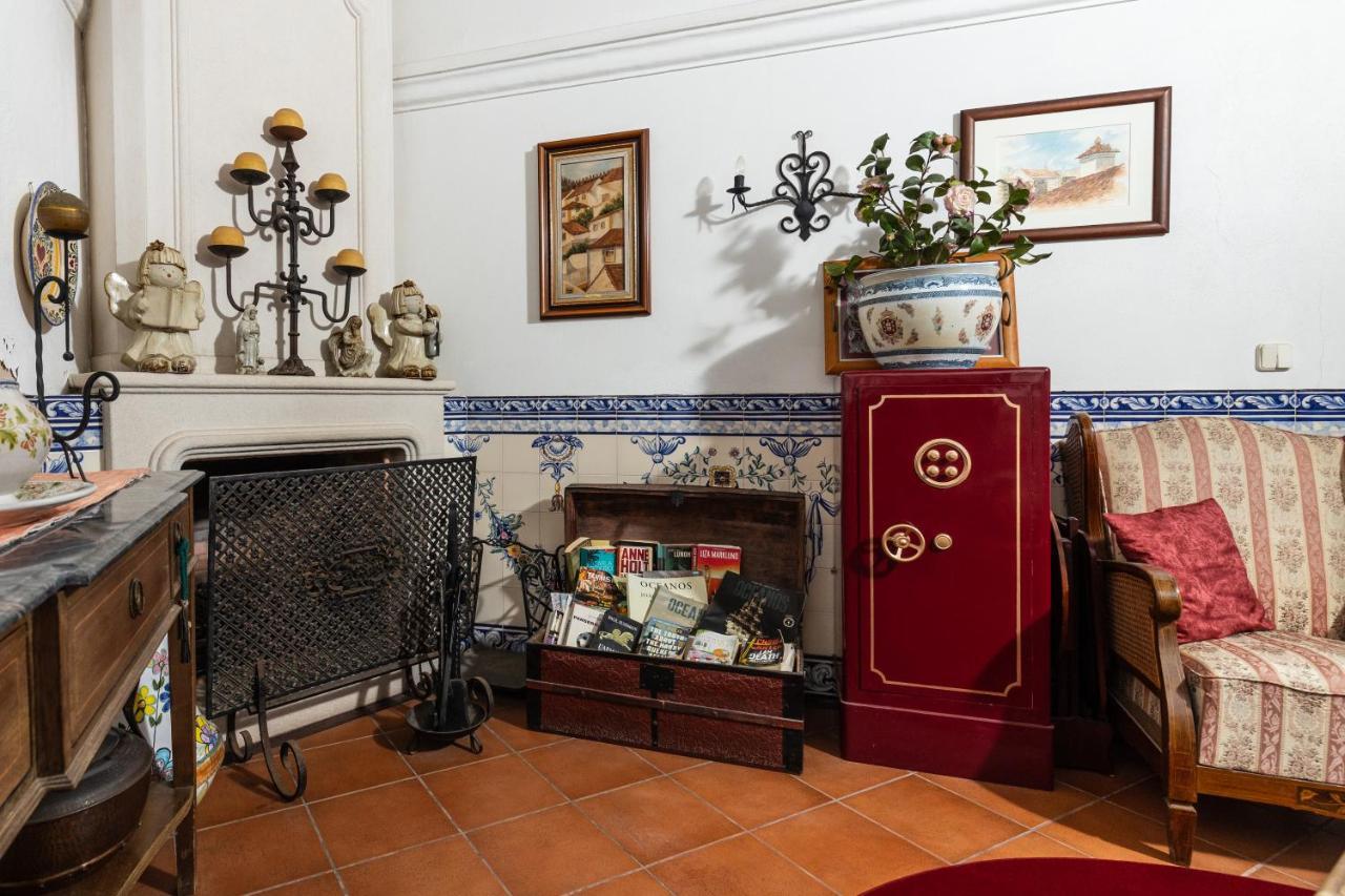 Casa De S. Thiago Do Castelo Hotel Óbidos Buitenkant foto