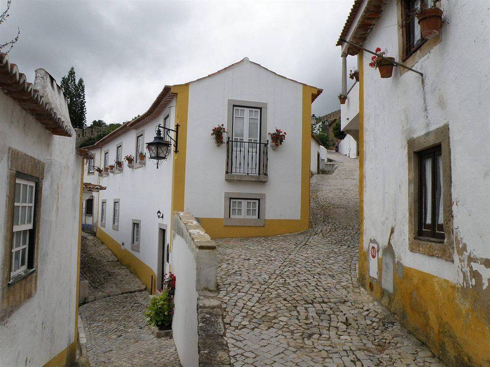 Casa De S. Thiago Do Castelo Hotel Óbidos Buitenkant foto
