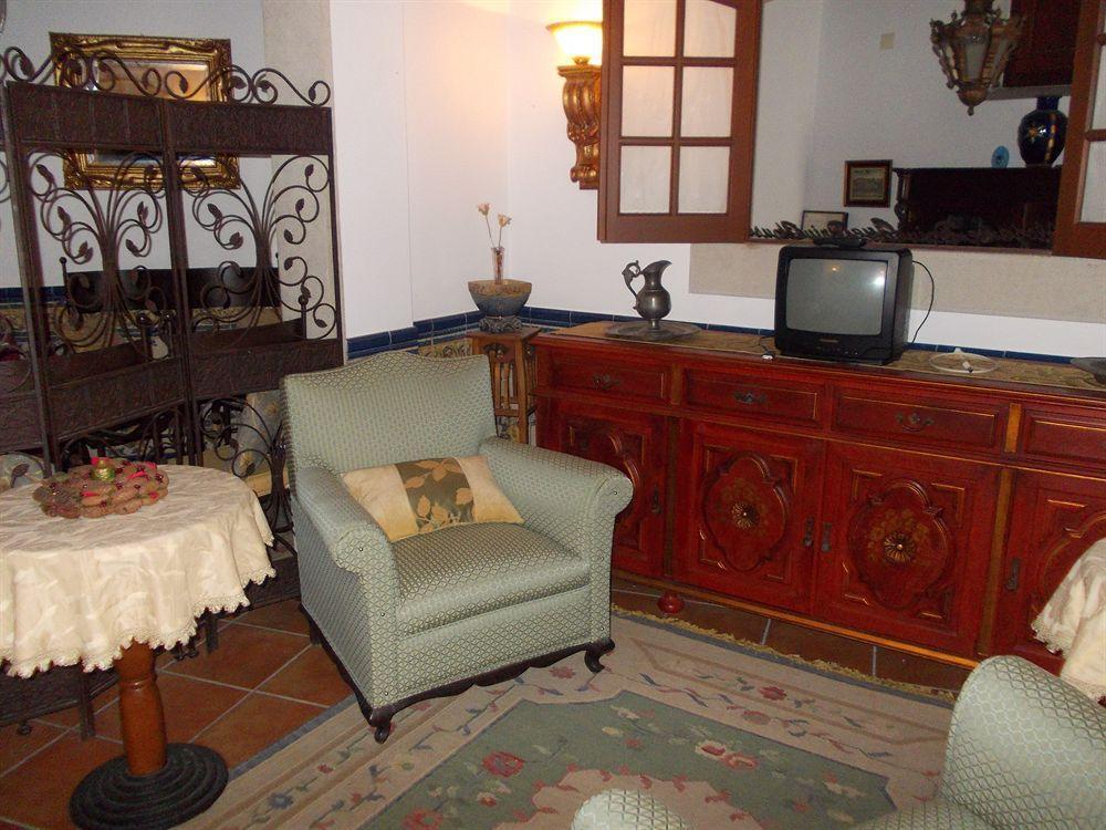 Casa De S. Thiago Do Castelo Hotel Óbidos Buitenkant foto